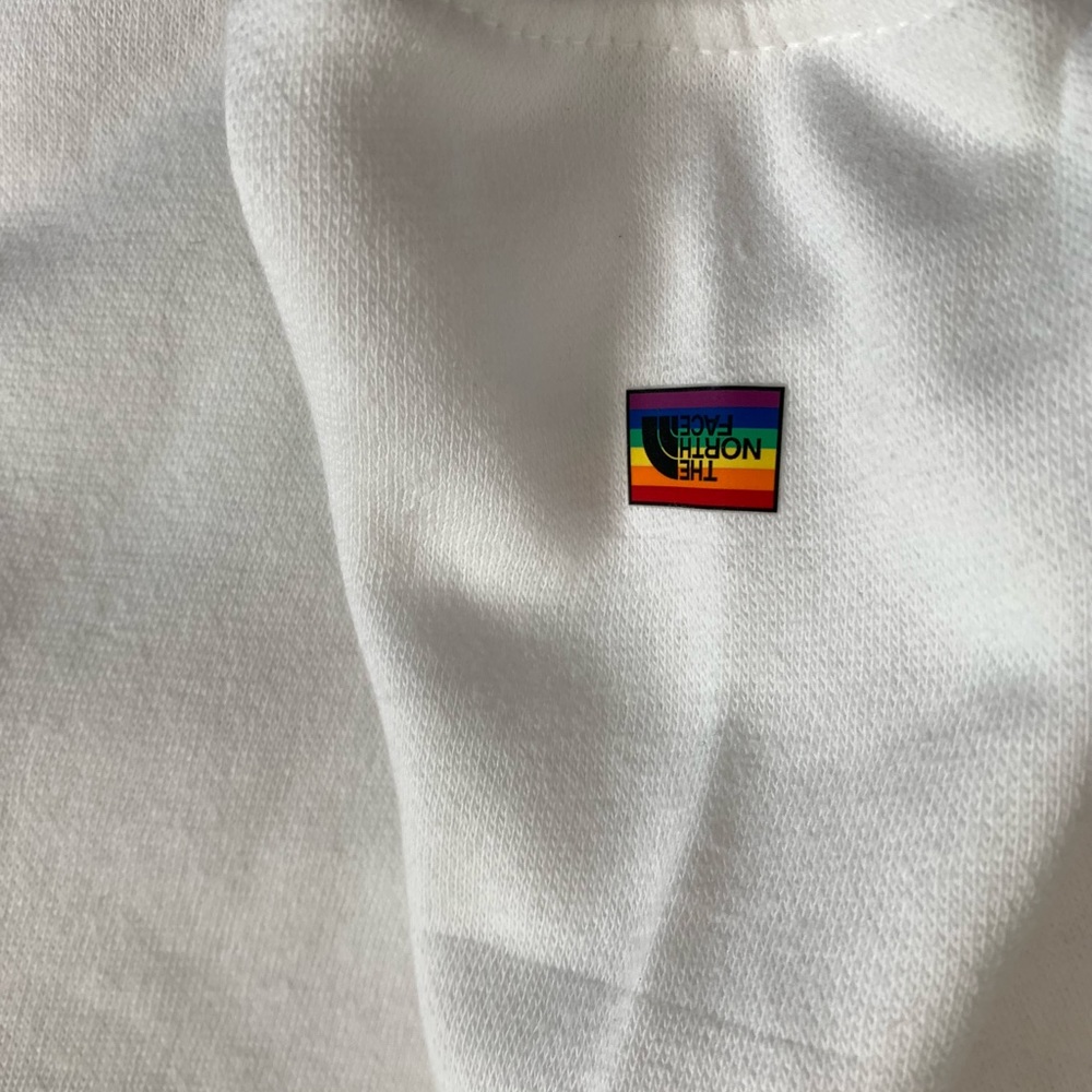 The North Face White Hooded Sweatshirt - Picture 7 of 9